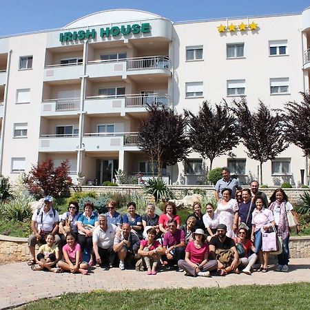 Irish House Medugorje Aparthotel Exterior photo